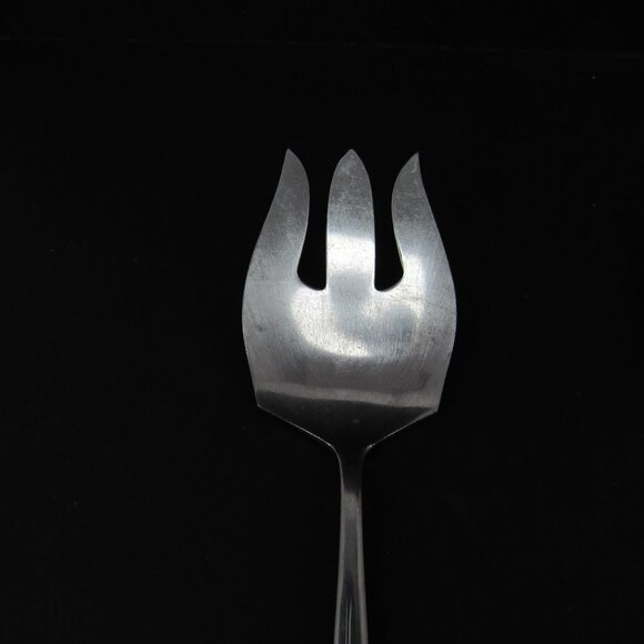 Oneida Starburst Stainless Steel Japan 2 Serving Spoons and 1 Serving Fork - Picture 2 of 9